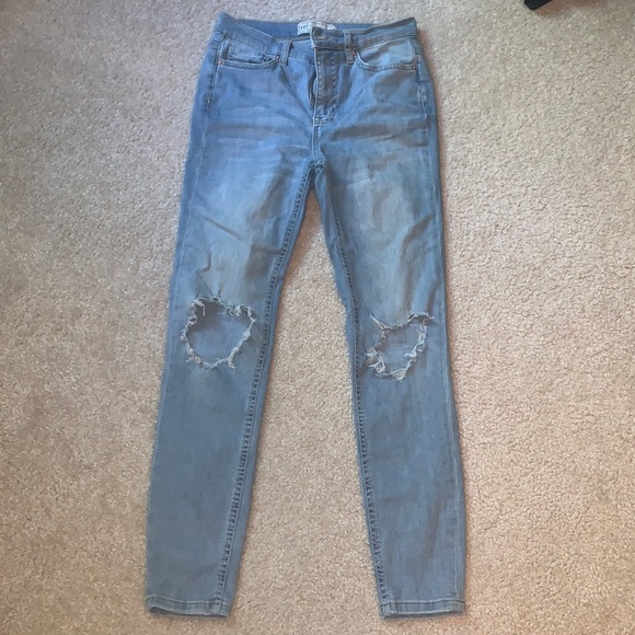 Free people busted knee skinny jeans - Picture 2 of 2